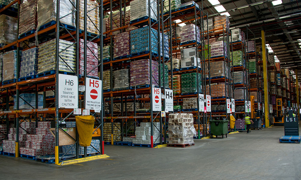 grocery-warehouse-pallets